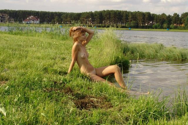 Природа подталкивает девушек на разврат 13 фотография Природа подталкивает девушек на разврат 13 фотография