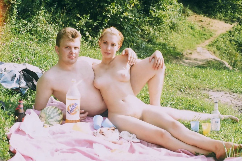Бурный секс любовников возле ставка 1 фотография Бурный секс любовников возле ставка 1 фотография