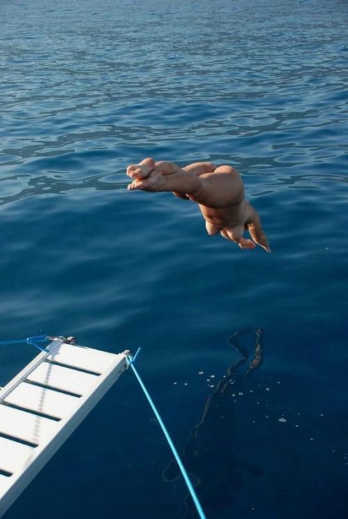 Подборка голых дамочек в воде 13 фотография Подборка голых дамочек в воде 13 фотография